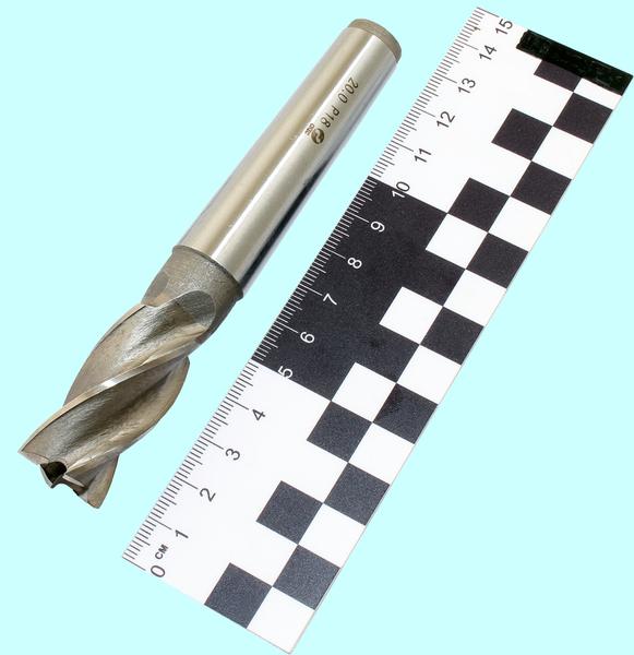 Фреза Концевая d20,0х 38х123 к/х Р18  Z=4 КМ2 "CNIC"