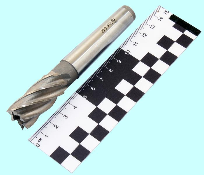 Фреза Концевая d20,0х 38х123 к/х Р18  Z=6 КМ2 "CNIC"