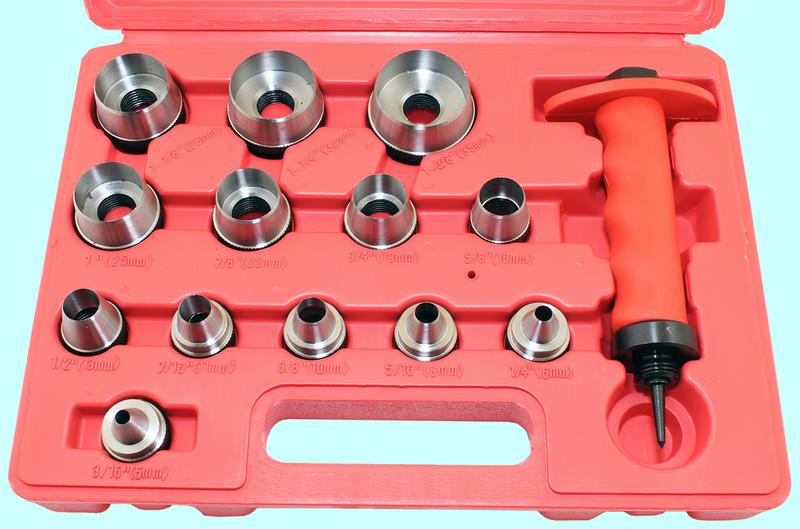 Набор высечек (пробойников) из 14-ти предметов от 5 до 35мм в пласт. чемодане "CNIC" (ОТ2014)