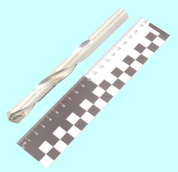 Сверло d 15,5 х120 х178 ц/х ВК8 с напайными пластинами "TLX"