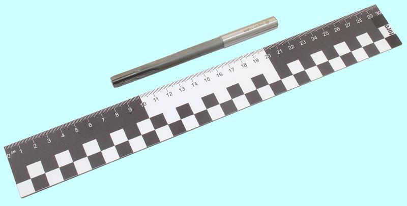 Развертка d 10,0 H7 ц/х машинная с напайными пластинами Т15К6 (18х133мм) "TLX"