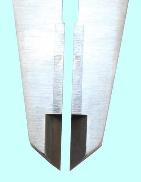 Штангенциркуль 0 - 250 ШЦТ-I (0,05) с тв.спл. губками, с глубиномером "TLX"