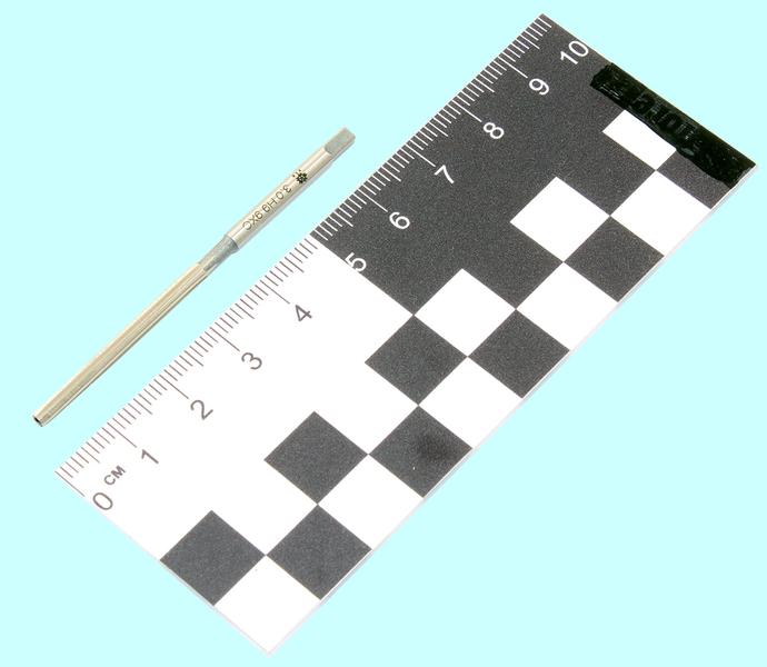 Развертка d 3,0 Н 9 ручная цилиндр. 9ХС "TLX"