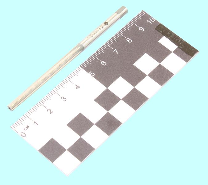 Развертка d 4,8 Н7 ручная цилиндр. 9ХС "TLX"