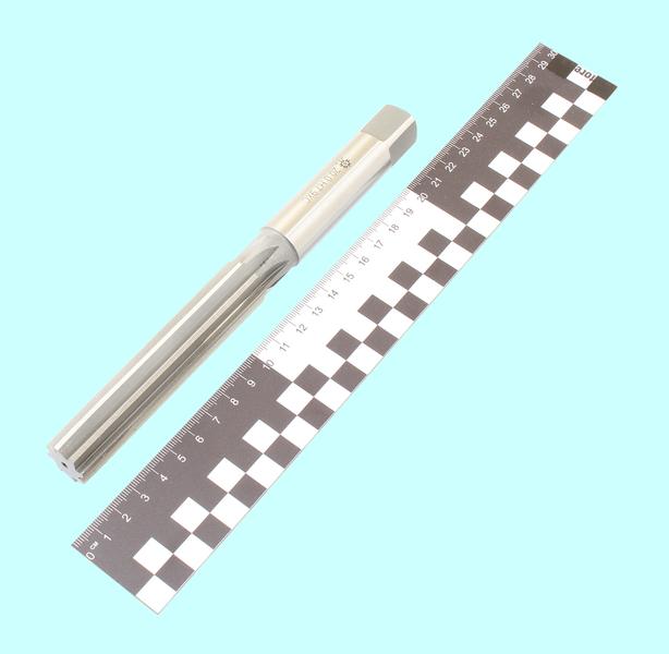 Развертка d20,0 Н 7 ручная цилиндр. 9ХС "TLX"