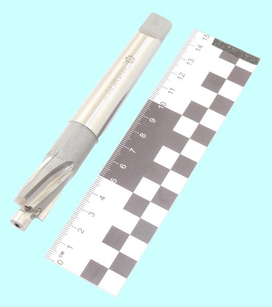 Цековка D 18,0 х d 9,0 х140 к/х Р6М5 Z-4 с постоянной направляющей цапфой, КМ2 "TLX"