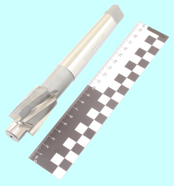 Цековка D 32,0 х d18,0х190 к/х Р6М5 Z-4 с постоянной направляющей цапфой, КМ3 "TLX"