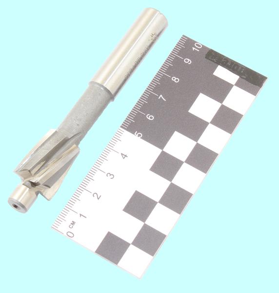 Цековка D 18,0 х d 9,0 х100 ц/х Р6М5 Z-4 с постоянной направляющей цапфой, dхв 12.5мм "TLX"