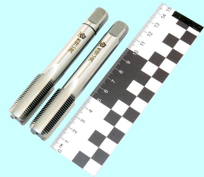 Метчик М18,0 х 1,5 9ХС ручной, комплект из 2-х шт. "TLX"