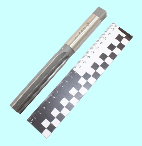 Развертка d21,0 Н7 ручная цилиндр. 9ХС "TLX"